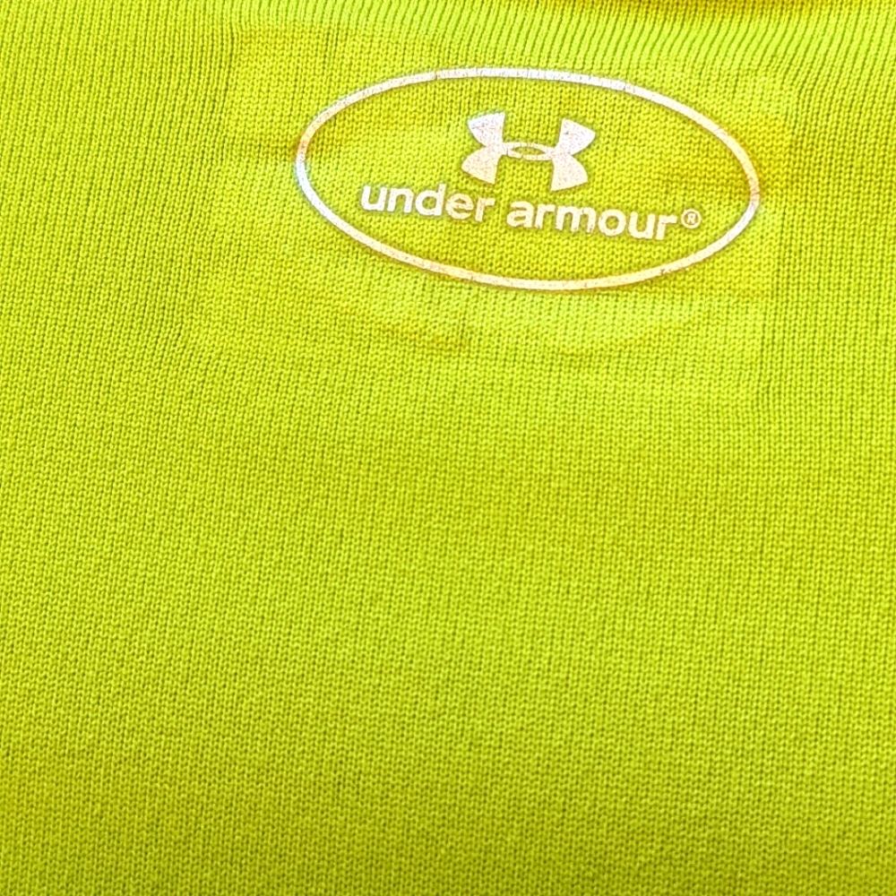 Under Armour Active wear V-neck Long Sleeve Shirt- Women's Size Medium - Picture 5 of 6